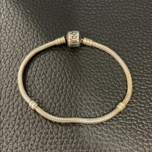 Pandora Snake Chain Barrel Clasp